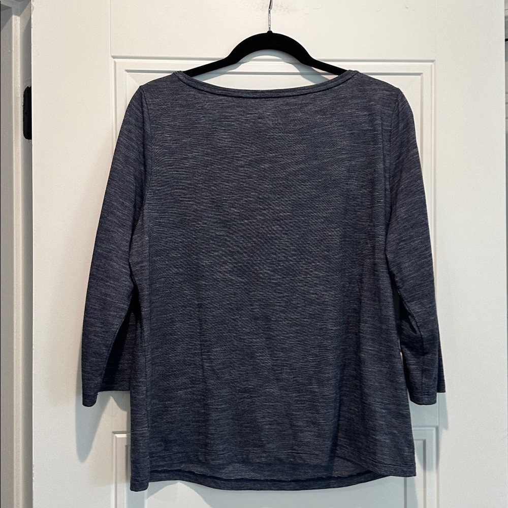 Talbots Top - Picture 5 of 5